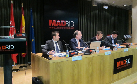 De izquierda a derecha, Alejandro García, Comunidad de Madrid, Alfredo Berges, ANFALUM, Carlos López Jimeno, DGIndustria Comunidad de Madrid y Ángel Bonet, APIEM