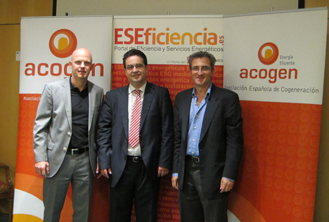 Stefan Junestrand, Director General del Grupo Tecma Red,  Javier Rodríguez, director de ACOGEN y Santos de Paz, Director de ESEFICIENCIA.
