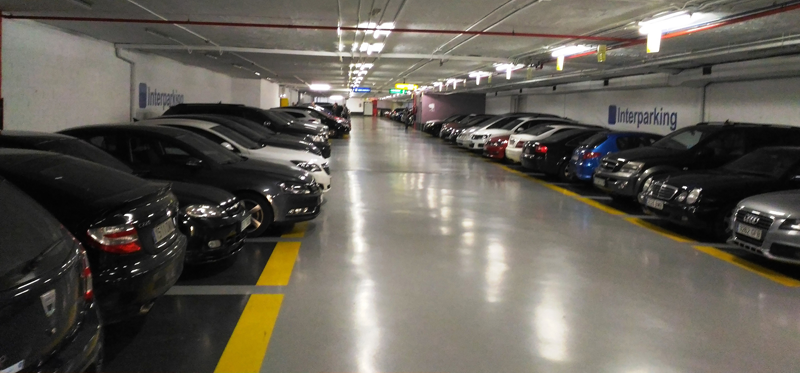 Aparcamiento de Interparking Hispania, S.A. con tecnología LED en la iluminación.