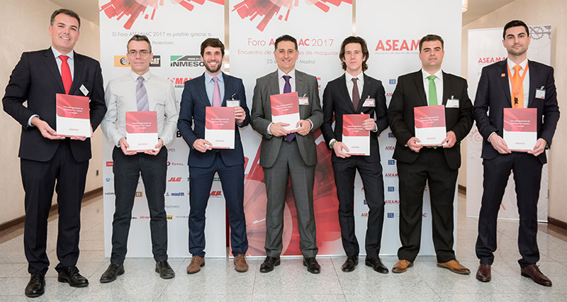 Presentación de la Guía sobre Generación de Electricidad con equipos en alquiler de Aseamac. 