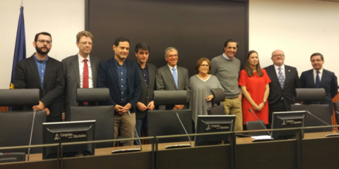 Presentada la proposición de ley para el Fomento del Autoconsumo Eléctrico