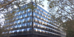 Edificio BlueBuilding, con tecnología de climatización Mitsubishi Electric