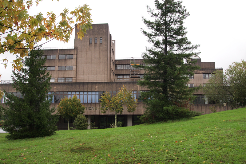 Residencia Universitaria Monte da Condesa de la USC, en la que se ha implantado el Proyecto Life-OPERE que ha sido galardonado en los Premios de Energía de Galicia 2017 como Mejor Proyecto de Eficiencia Energética. 