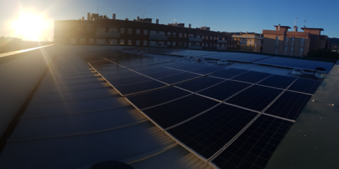 Supermercado de Córdoba abastece el 95% de su consumo energético con paneles fotovoltaicos