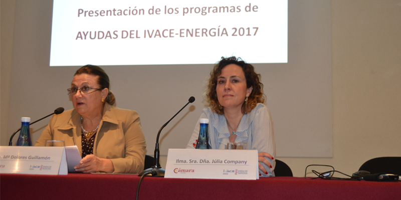 Júlia Company y dolores guillamón presentando las Ayudas del IVACE-Energía 2017.