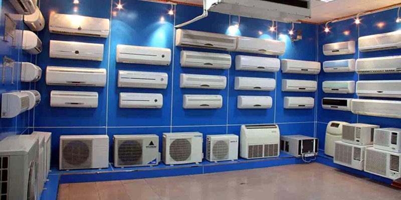 Exposición de equipos de aire acondicionado en u