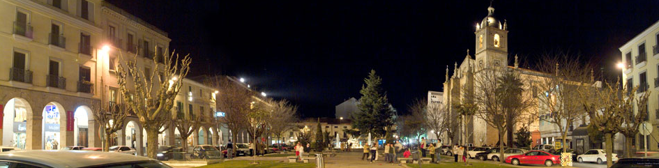 Plaza de Don Benito. Nocturna. 