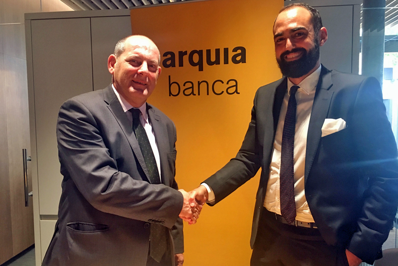 Firma del acuerdo entre Claner y Arquia Banca para facilitar la financiación a empresas del sector renovable. 