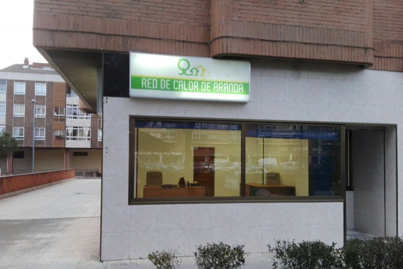 Exterior de la oficina de información de la Red de Calor de Aranda de Duero. 