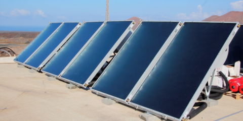 Auditorías y paneles solares mejoran la Eficiencia Energética de los edificios municipales de Yaiza