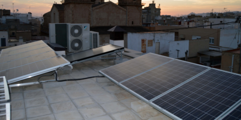 Una cooperativa eléctrica de carácter social pone en marcha su primera instalación de Autoconsumo