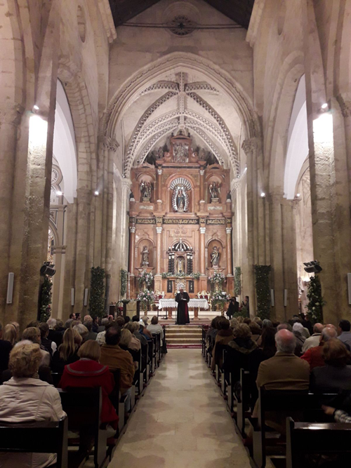 Interior de la Iglesia de San Miguel de Córdoba. 