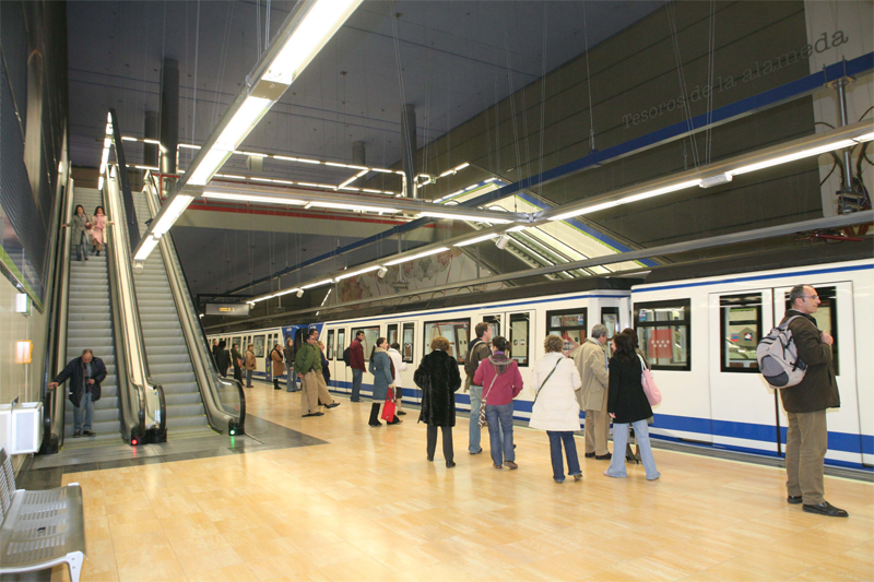 Andén de Metro de Madrid. 