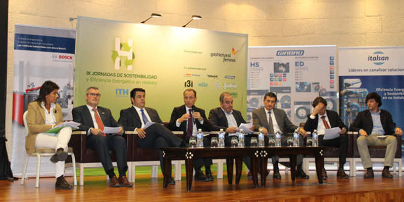 Conferencia de ITH sobre sostenibilidad y eficiencia energética en los hoteles.