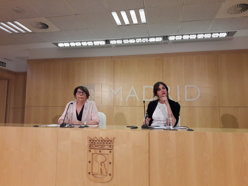 Rita Maestre e Inés Sabanés durante la rueda de prensa tras la Junta de Gobierno