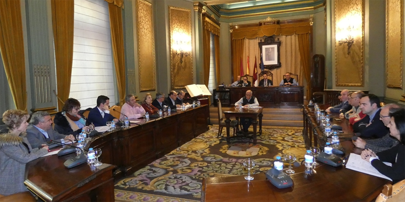 Pleno extraordinario de la Diputación de Albacete.