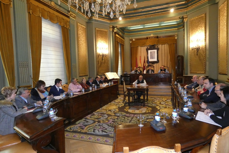Pleno extraordinario de la Diputación de Albacete. 