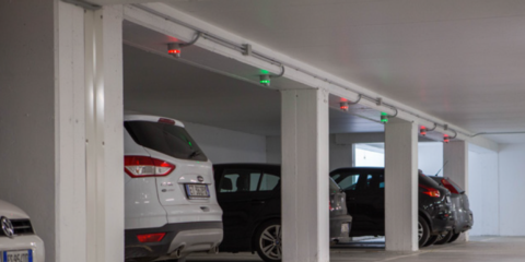 Un único sistema para gestionar el guiado, la iluminación y la ventilación reduce en un 19% el consumo energético en los aparcamientos