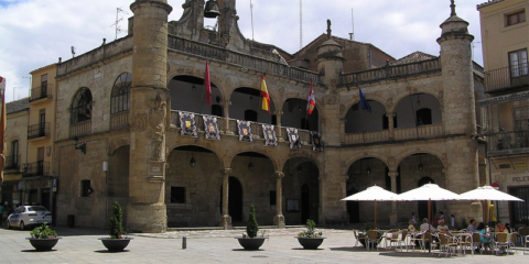 Ciudad Rodrigo sustituye parte de su alumbrado público con tecnología LED
