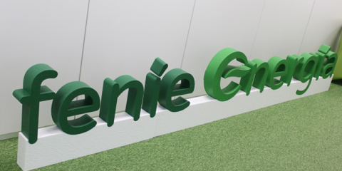 Feníe Energía proveerá de electricidad 100% renovable a 15 empresas del sector de la galvanización
