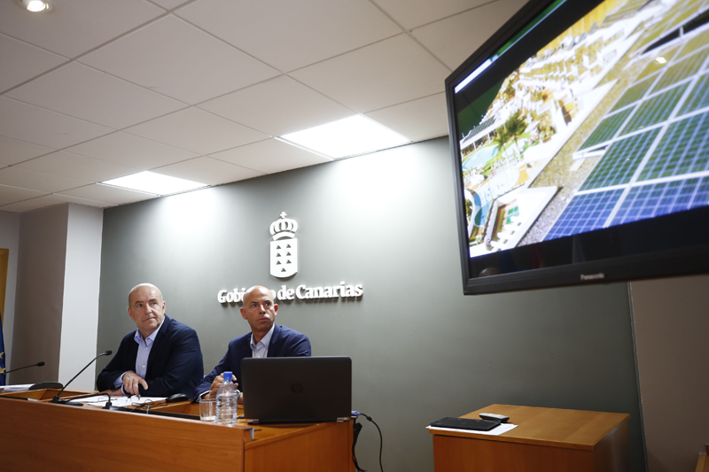 Presentación del simulador creado por Gobierno de Canarias para calcular el coste de una instalación de autoconsumo. 