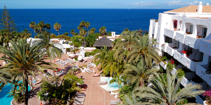 Hotel en Islas Canarias. Eficiencia energéica en edificios no residenciales. Jornada hispano-alemana.