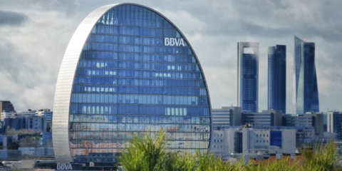 La energía contratada por Grupo BBVA será 100% renovable en 2030