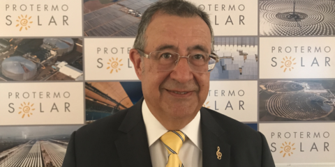 Luis Crespo es reelegido presidente de Protermosolar