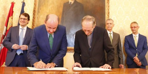 La tecnología LED iluminará el interior de la Catedral Nueva y del Colegio Mayor Fonseca de Salamanca