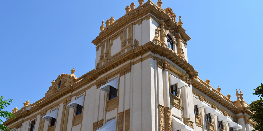 Palacio Provincial Sede de la Diputación de Alicante.