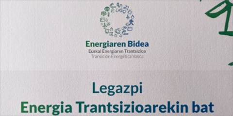 El ayuntamiento de Legazpi recibe el distintivo Energiaren Bidea por su impulso de la eficiencia energética y las energías renovables