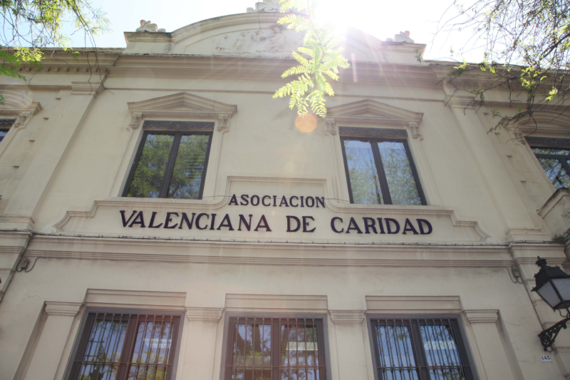 Imagen del edificio de la Asociación Valenciana de Caridad