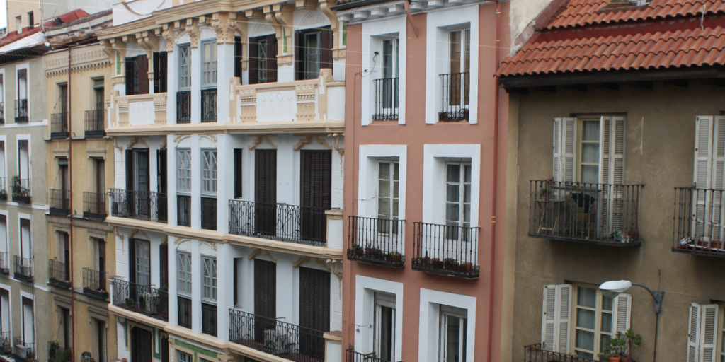 Edificios residenciales colectivos. Madrid.
