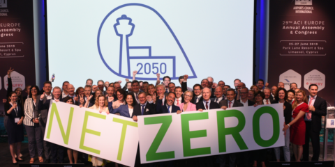 Energía verde e instalaciones eficientes, bases de la estrategia de Aena para la neutralidad de carbono en 2050