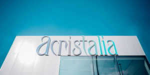 Fachada y logo de Acristalia.