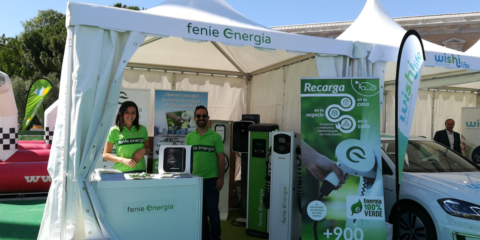 La App de puntos de recarga de Feníe Energía aumenta un 96% las descargas diarias durante un evento de movilidad eléctrica