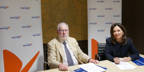 Acuerdo de colaboración para la rehabilitación energética de viviendas del CEAR habitadas por familias refugiadas