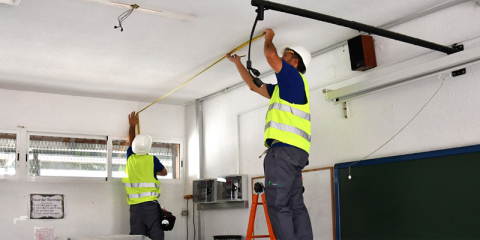 Los colegios públicos de Palma del Río aprovechan las vacaciones para mejorar su eficiencia energética