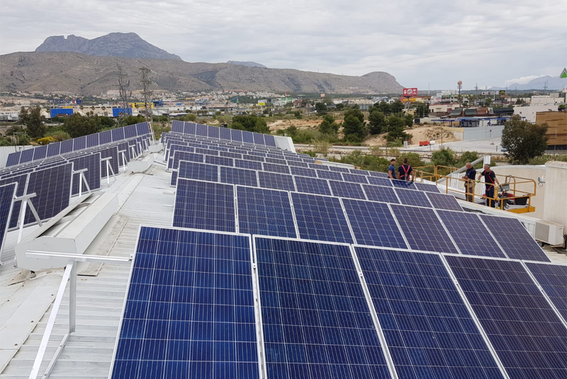 Instalación fotovoltaica sobre cubierta de Frimar. 