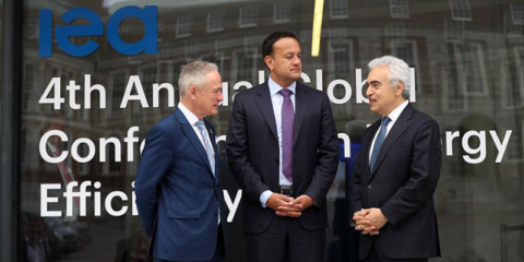 La IEA lanza una Comisión Global para la Acción Urgente sobre Eficiencia Energética