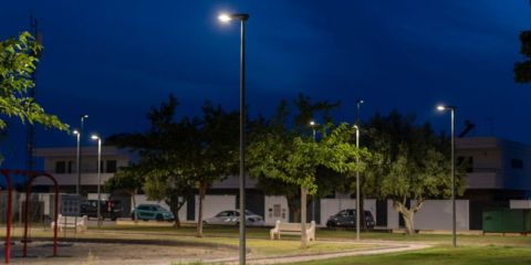 El alumbrado urbano de La Pobla de Vallbona se renueva con tecnología LED de Schréder