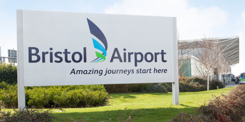 La energía eléctrica consumida por el aeropuerto de Bristol será de origen totalmente renovable