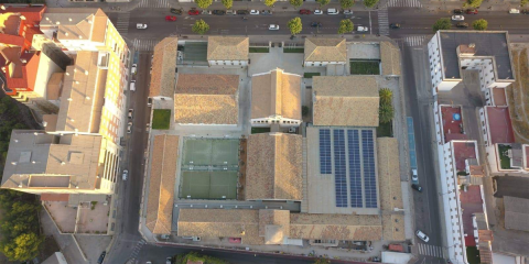 El Ayuntamiento de Alcoy culmina su décima instalación fotovoltaica de autoconsumo en edificios municipales