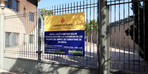 El servicio municipal de cementerios de Valencia consumirá energía generada por su propia central fotovoltaica