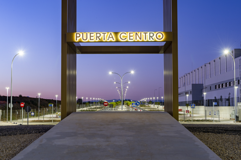 Iluminación eficiente y sostenible en el Centro de Transportes de
