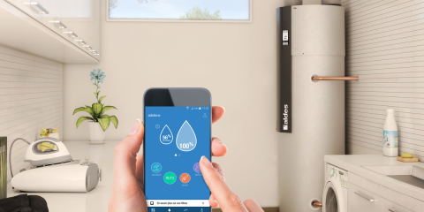 Agua caliente sanitaria y ventilación en un solo equipo con Aldes T.Flow Hygro+ Conectado