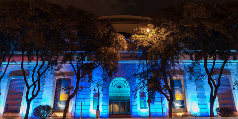 El Teatro de la Maestranza de Sevilla consumirá electricidad de origen 100% renovable