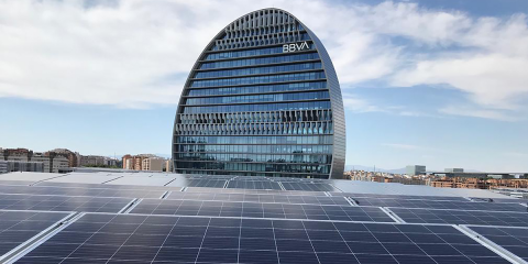 La Ciudad BBVA de Madrid duplica su potencia fotovoltaica con la instalación de 175 kW