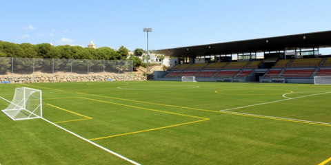 Cuatro instalaciones deportivas del Ayuntamiento de Estepona se someterán a un plan de rehabilitación energética