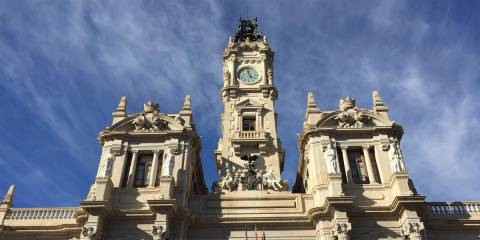 Los empleados del Ayuntamiento de Valencia reciben formación en materia de eficiencia energética